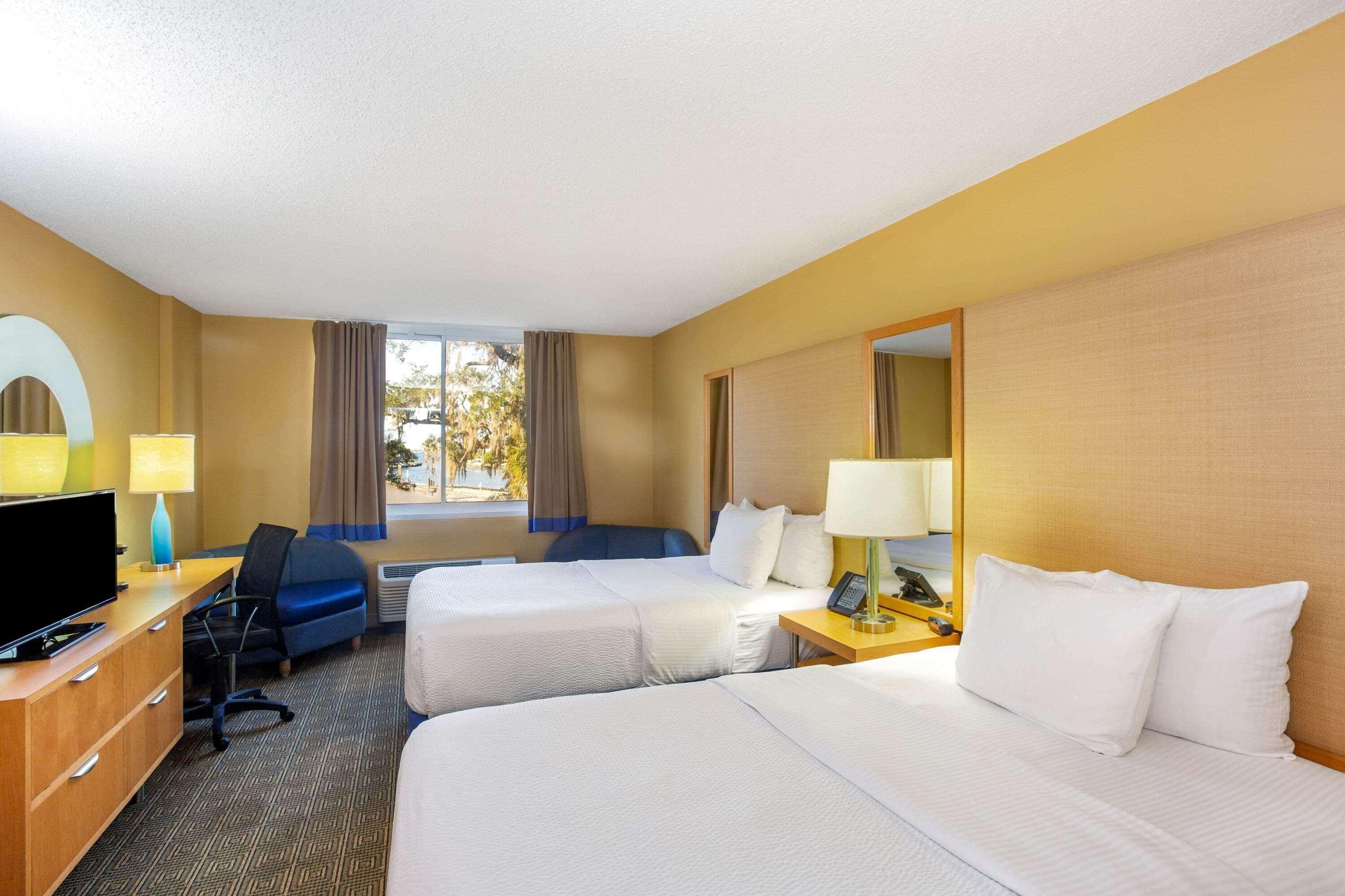Hotel La Quinta By Wyndham Sarasota Downtown Exterior foto
