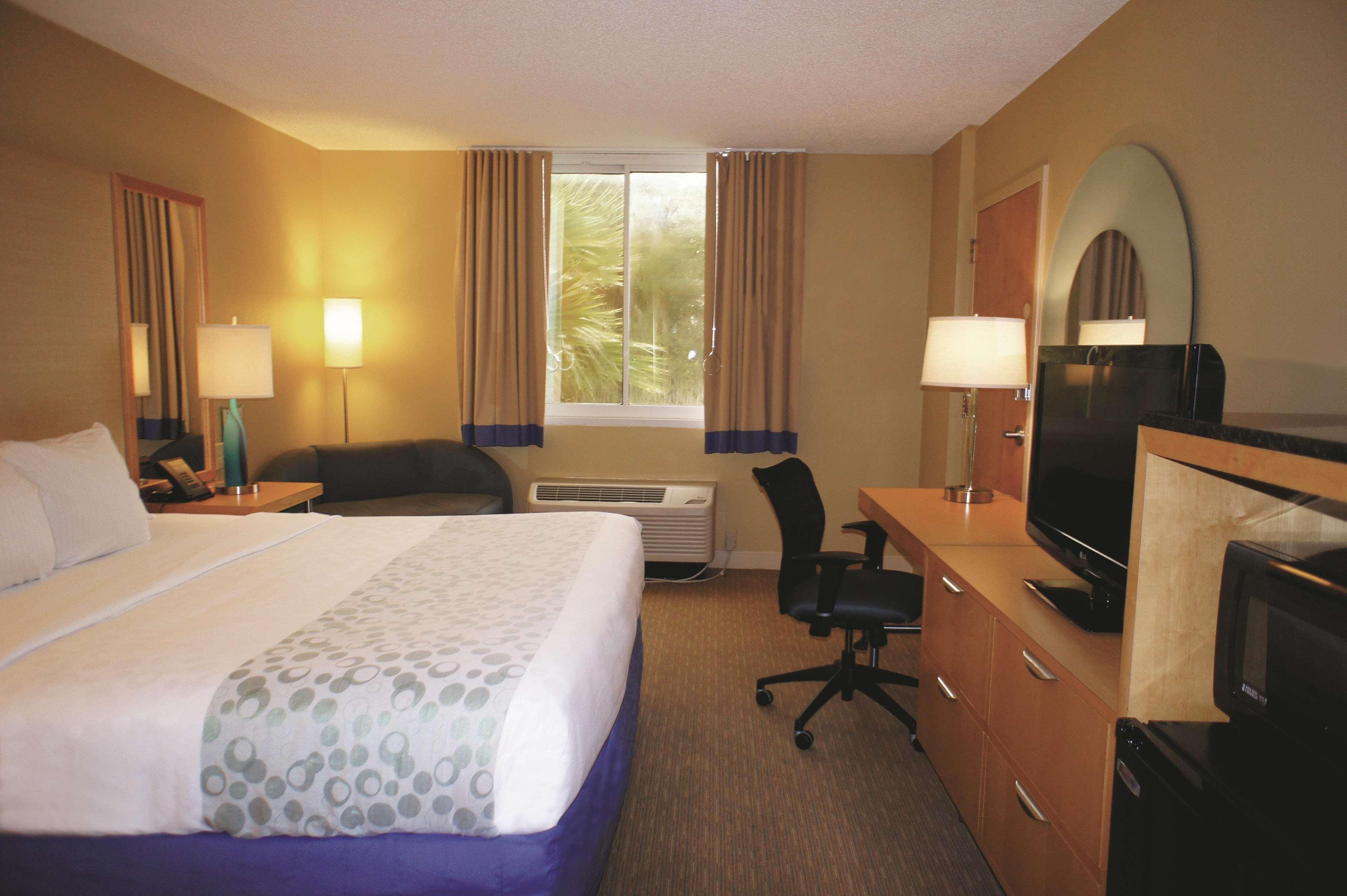 Hotel La Quinta By Wyndham Sarasota Downtown Exterior foto