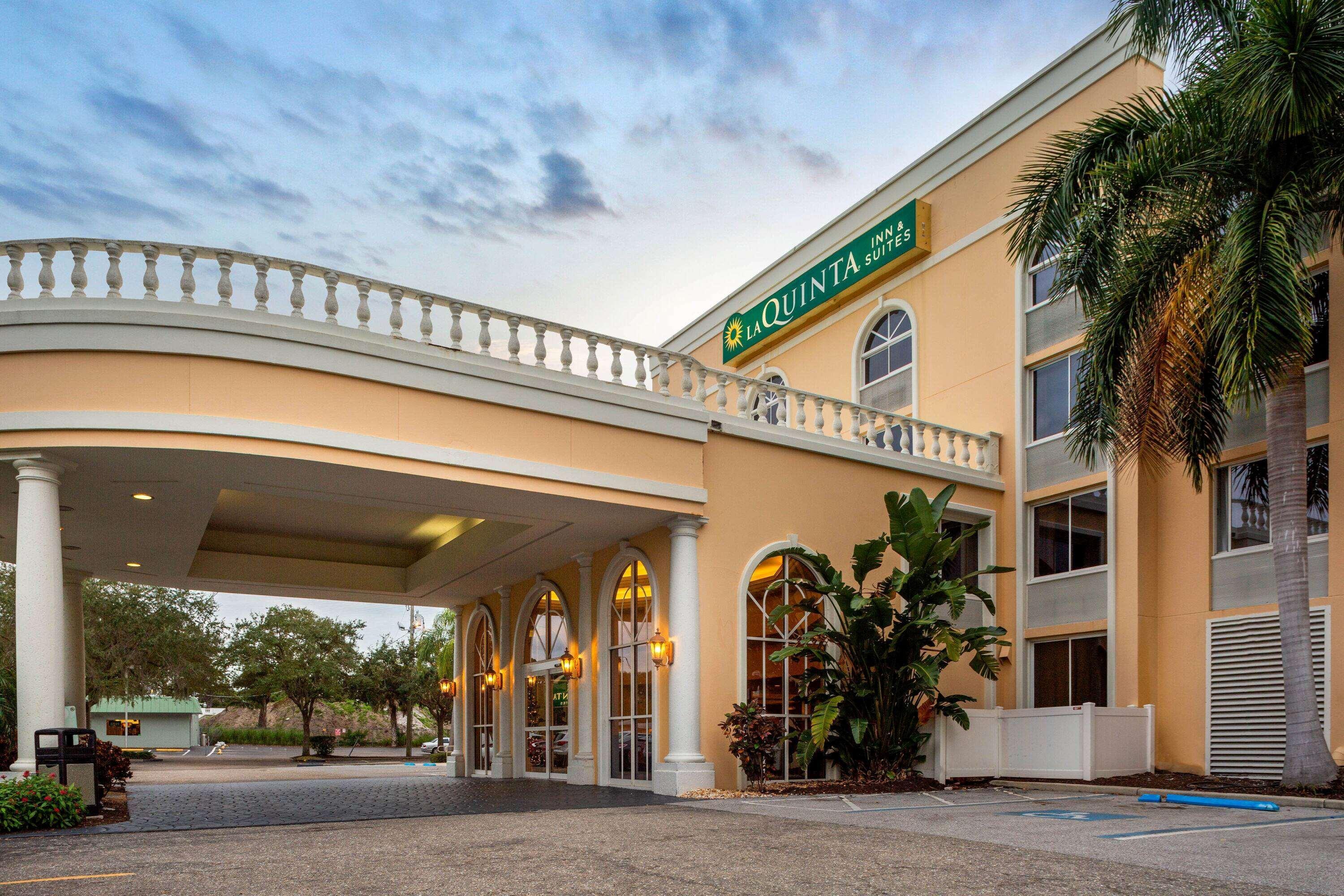 Hotel La Quinta By Wyndham Sarasota Downtown Exterior foto
